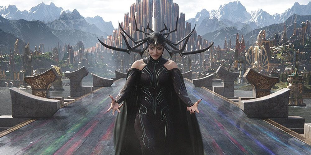 ‘Thor: Ragnarok’ Is a Flashy, Trashy Comic Opera