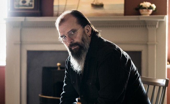 A Look Back but a Step Forward: An Interview with Steve Earle