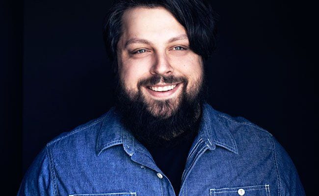 Hymns and Confessions: A Conversation With Casey Crescenzo of The Dear Hunter