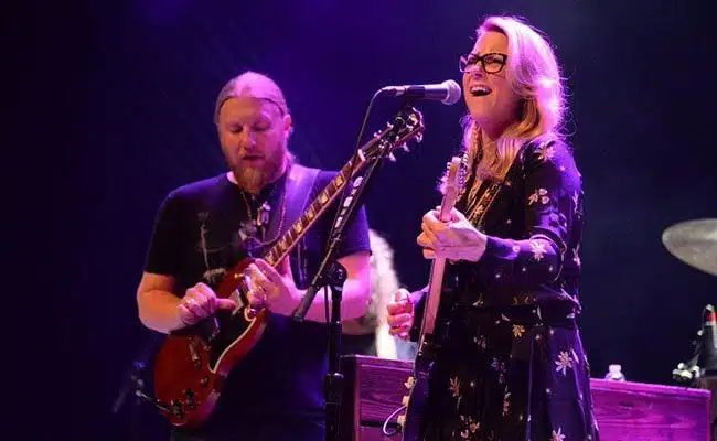 Tedeschi Trucks Band Brings Blues Power to Oakland for Benefit of Mankind