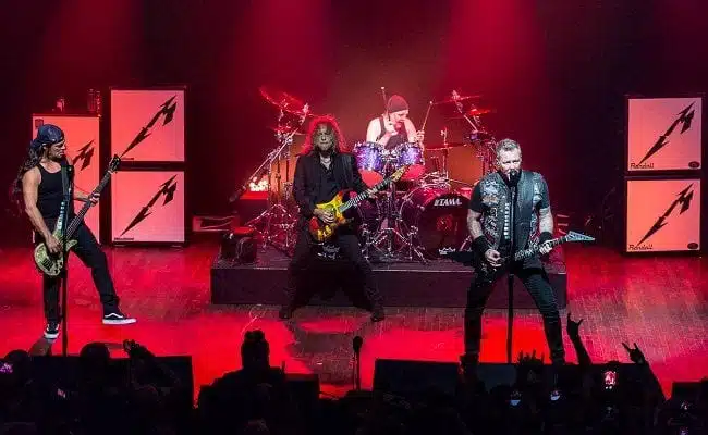 Metallica School Audience in Rock at Intimate New York Show