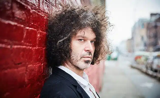 doyle-bramhall-ii-rich-man