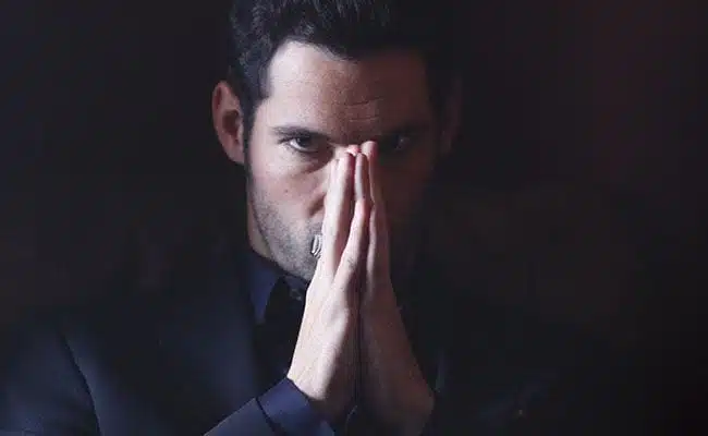 lucifer-the-complete-first-season-man-of-wealth-and-taste