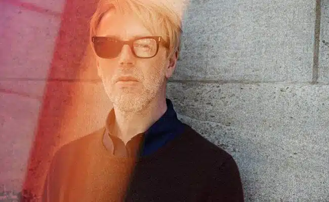 momus-pubic-intellectual-an-anthology-1986-2016