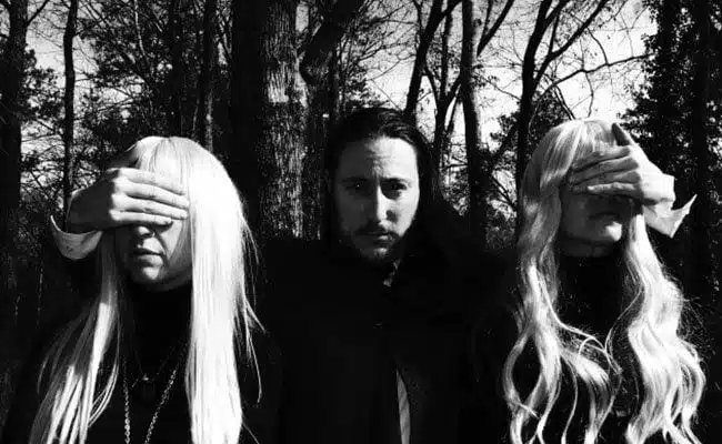 Casket Girls’ Ryan Graveface Talks Music Industry, Audience