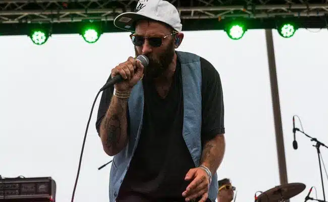 The Strumbellas’ Fun Folk Appeals to 4 Knots Festival-Goers (Interview + Photos)