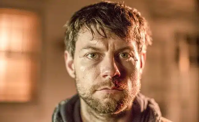 outcast-s1ep1