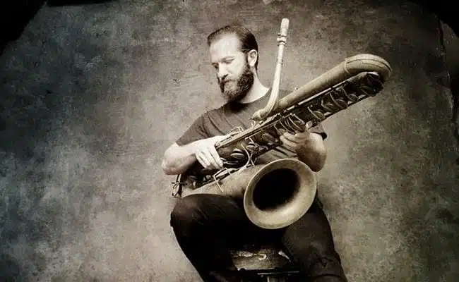 Colin Stetson – “SORROW III” (Singles Going Steady)