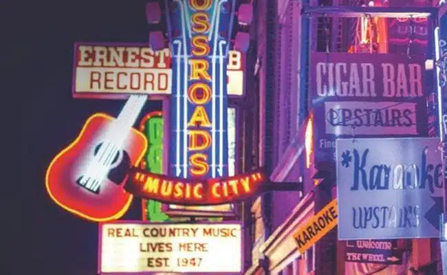 Country Comes to Town: The Music Industry and the Transformation of Nashville