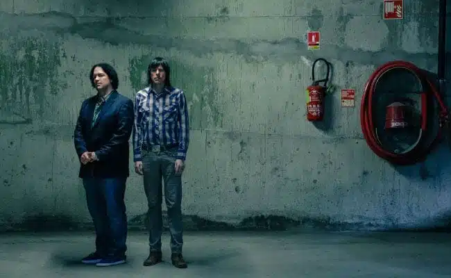 The Posies – “Squirrel vs Snake” (Singles Going Steady)