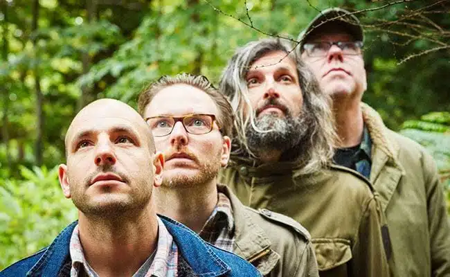 turin-brakes-keep-me-around-video-premiere