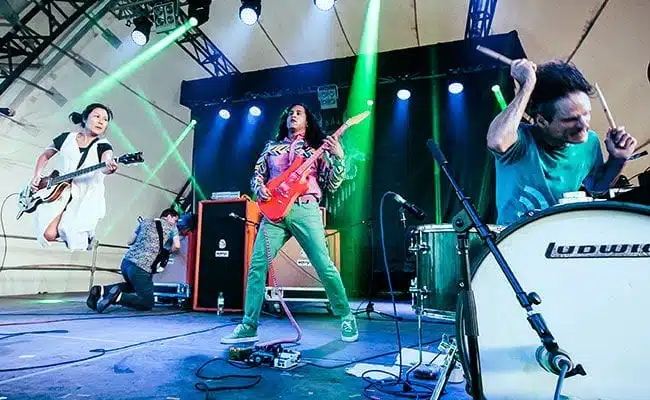 deerhoof-fever-121614