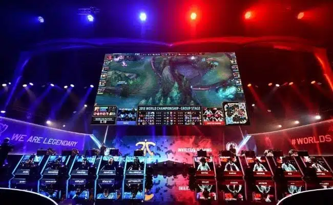 Stirring Up eSports Drama: The 2015 League of Legends World Championship