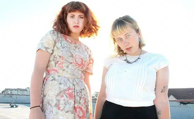 Girlpool – “Pretty” (video) (Singles Going Steady)