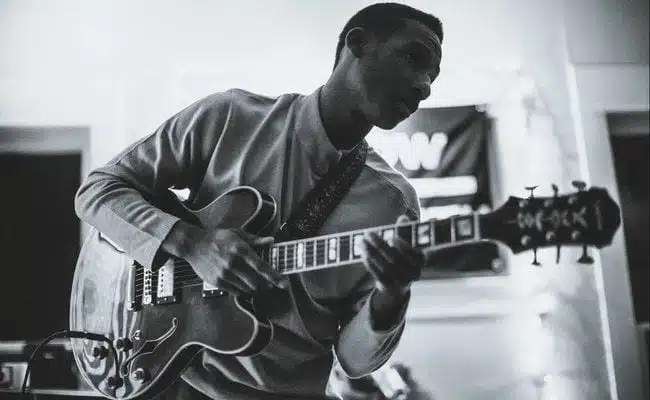 194942-leon-bridges-coming-home