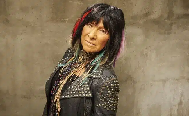 194690-buffy-sainte-marie-power-in-the-blood