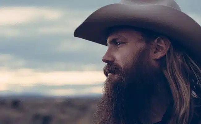 194000-chris-stapleton-15-years-of-traveller-video