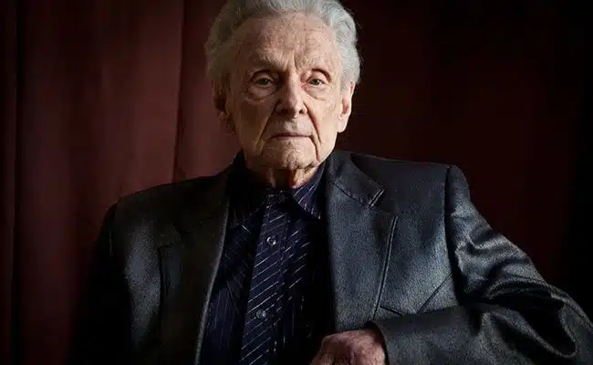 Ralph Stanley: Cracker Barrel Presents Ralph Stanley: A Man of Constant Sorrow