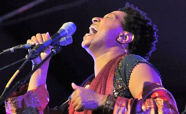 189738-lisa-fischer-8-january-2015-new-york