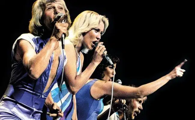 186470-abba-live-at-wembley-arena