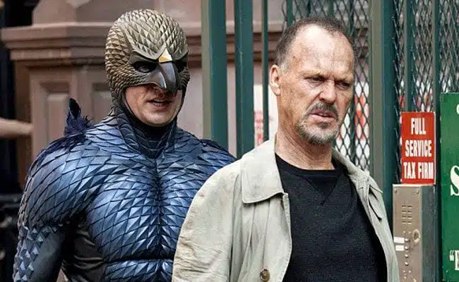 187047-birdman-michael-keaton-and-edward-norton-squaring-off