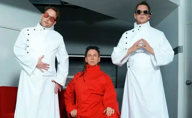 Information Society: _hello world