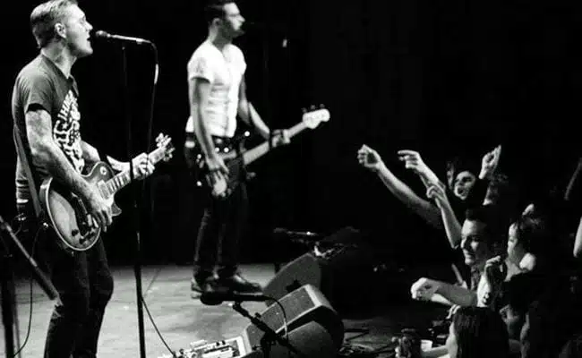 The Gaslight Anthem – “Get Hurt” (Live at Wal-Mart Soundcheck) (video)