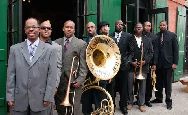 Rebirth Brass Band: Move Your Body