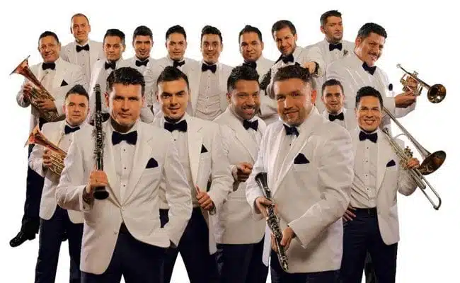 178592-banda-el-recodo-de-cruz-lizarraga-haciendo-historia