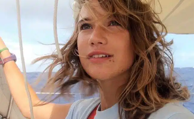 178396-maidentrip-teenager-laura-dekkers-sail-around-the-world