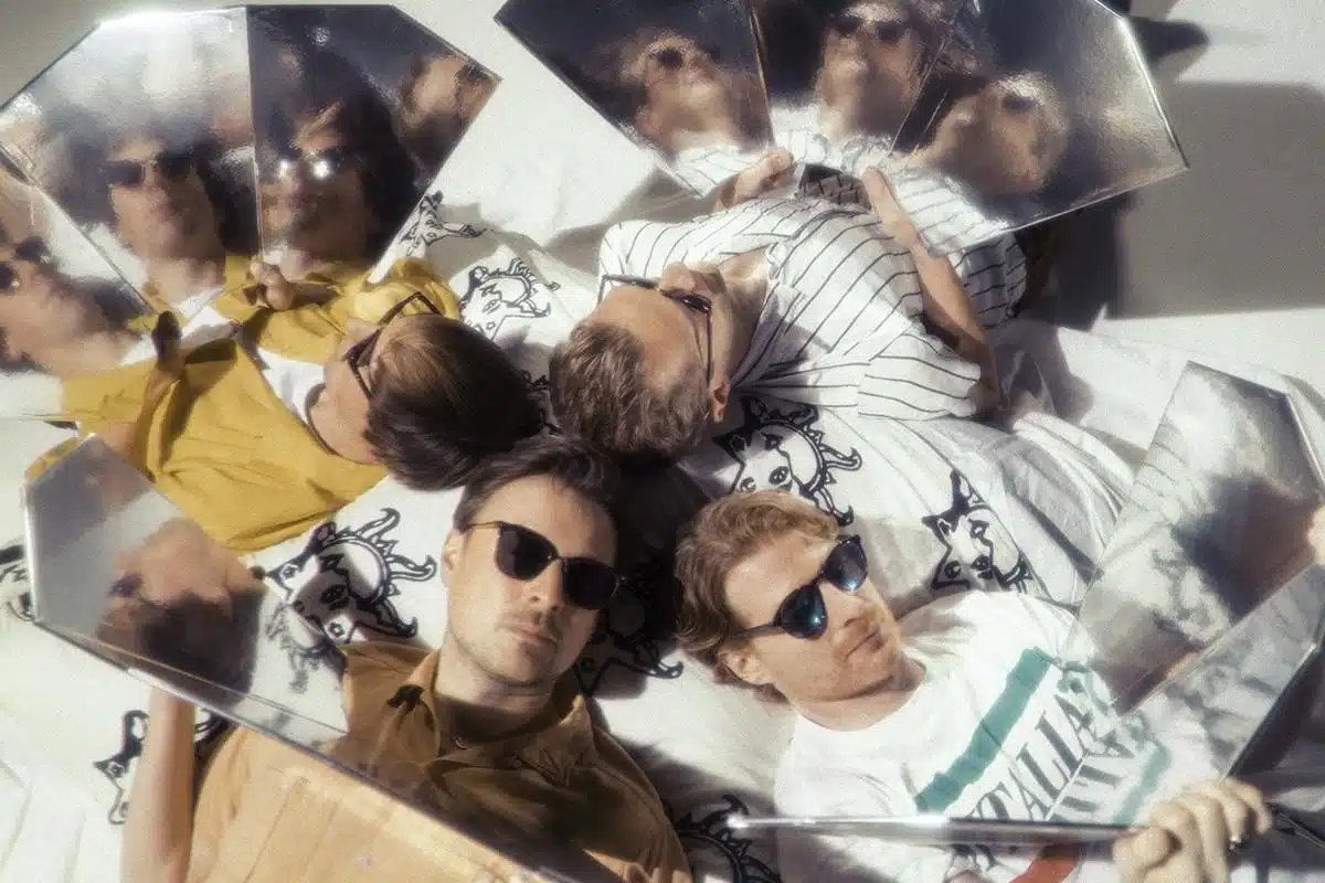 Django Django’s ‘Glowing in the Dark’ Is Thrilling and Engrossing