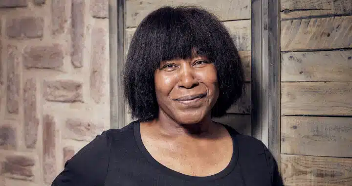 The Key of Joan: An Interview with Singer-Songwriter Joan Armatrading