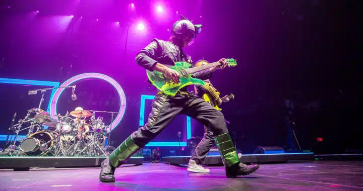 Phish and ‘Sci-Fi Soldier’ Rock Halloween in Las Vegas