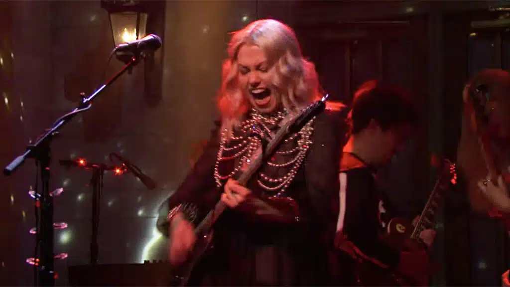 Phoebe Bridgers: SNL Feb 2021