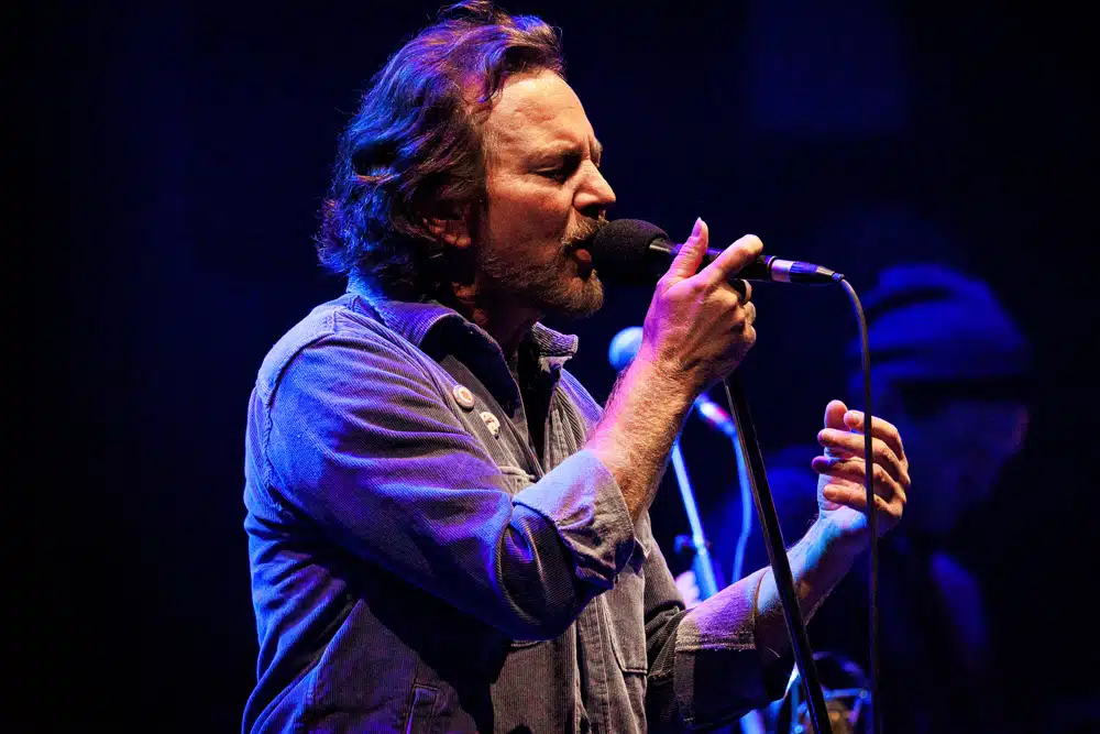 Eddie Vedder and The Earthlings