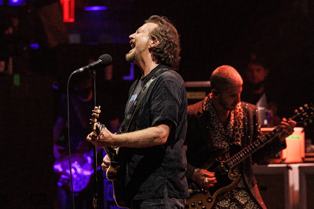 Eddie Vedder and The Earthlings