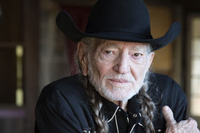 Willie Nelson: A Beautiful Time (Album Review)