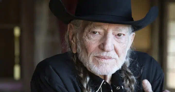 Willie Nelson Finds Comfort With ‘Bluegrass’