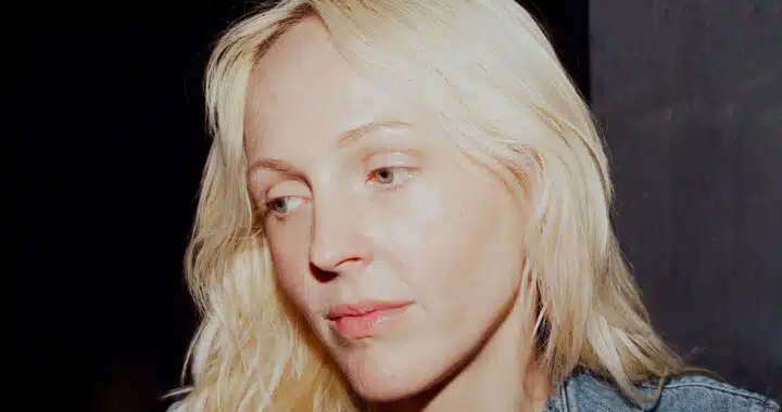 Laura Marling Never Misses and Doesn’t on ‘Patterns in Repeat’